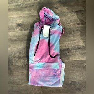 TIE DYED JOGGERS & CROPPED SWEATSHIRT SET